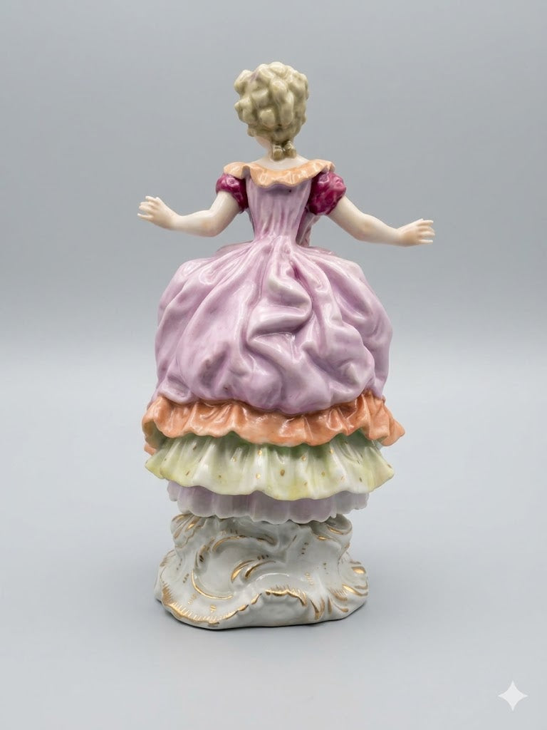 Porzellanfigur: Rokoko-Tänzerin von Carl Thieme (Potschappel)