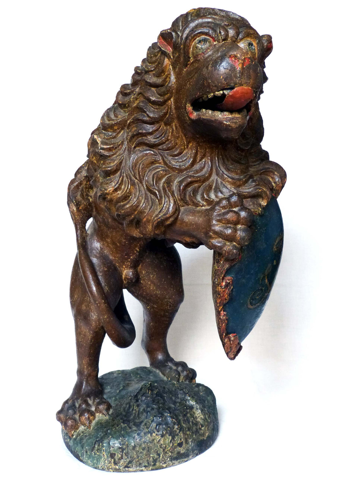 Monumentaler geschnitzter Renaissance-Wappenloewe (16. / 17. Jahrhundert)