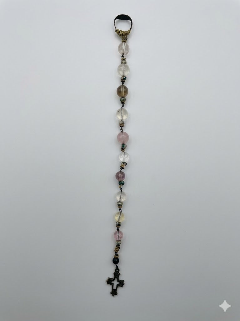 Kinder-Rosenkranz mit Bergkristallen (um 1850)
