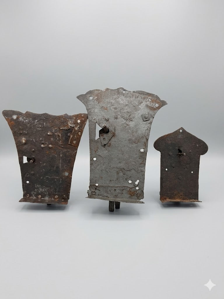 Museales Konvolut aus 3 historischen Schlössern um 1600 – 2 gotische Türschlösser & 1 Truhenschloss
