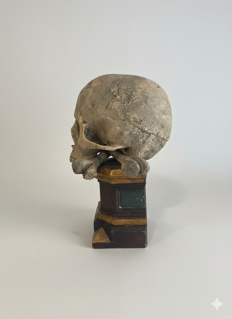 Totenkopf mit gekreuzten Knochen